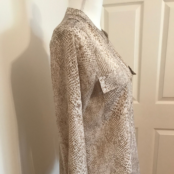 Calvin Klein - Animal print long sleeve blouse - Picture 3 of 7